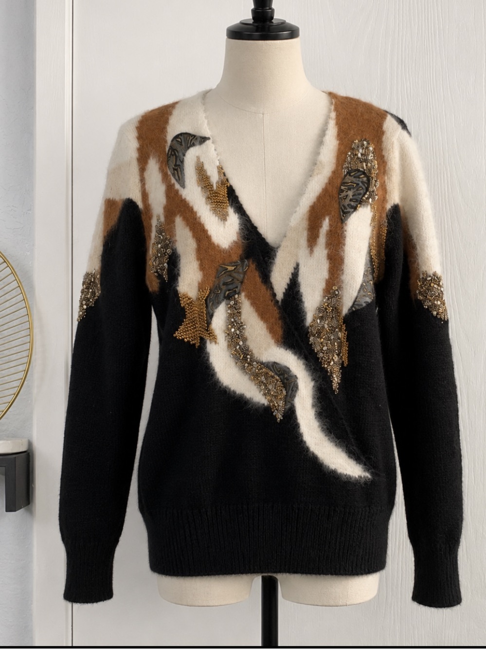Eugenia Vintage Angora Blend Abstract Beaded V-Neck Sweater 90s Size Small